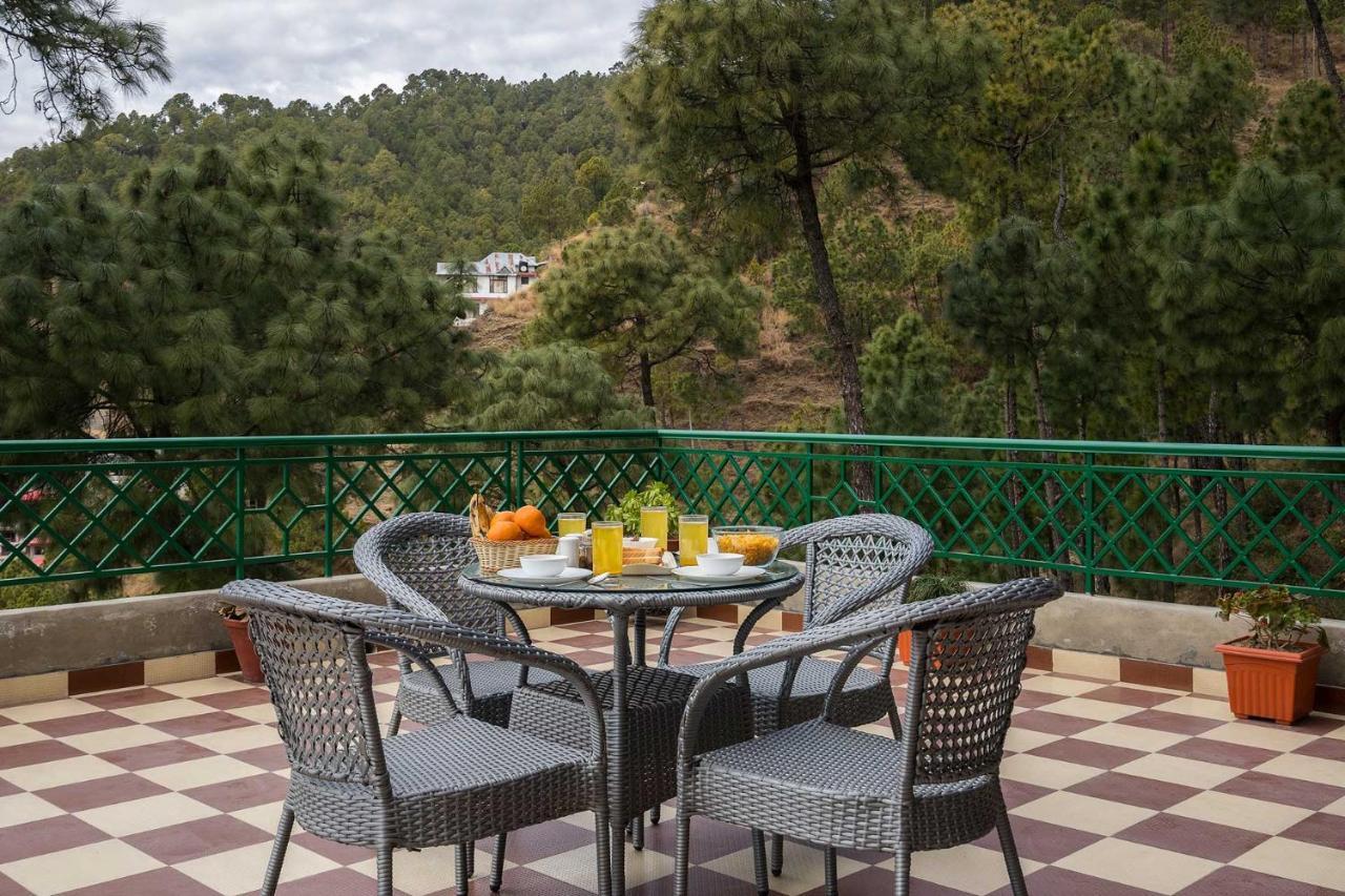 Stayvista At Cecil Cottages With Barbeque, Hill View Kasauli Eksteriør bilde