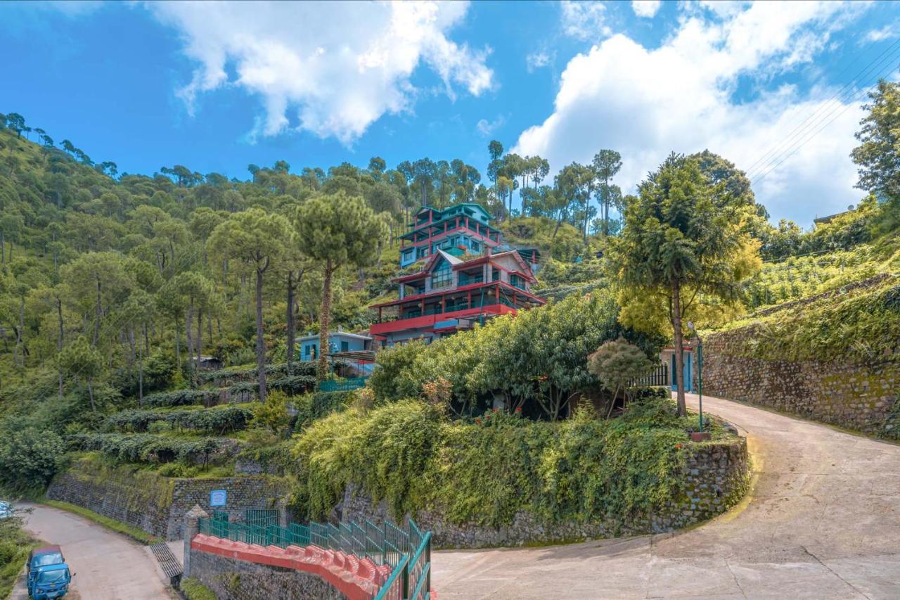 Stayvista At Cecil Cottages With Barbeque, Hill View Kasauli Eksteriør bilde