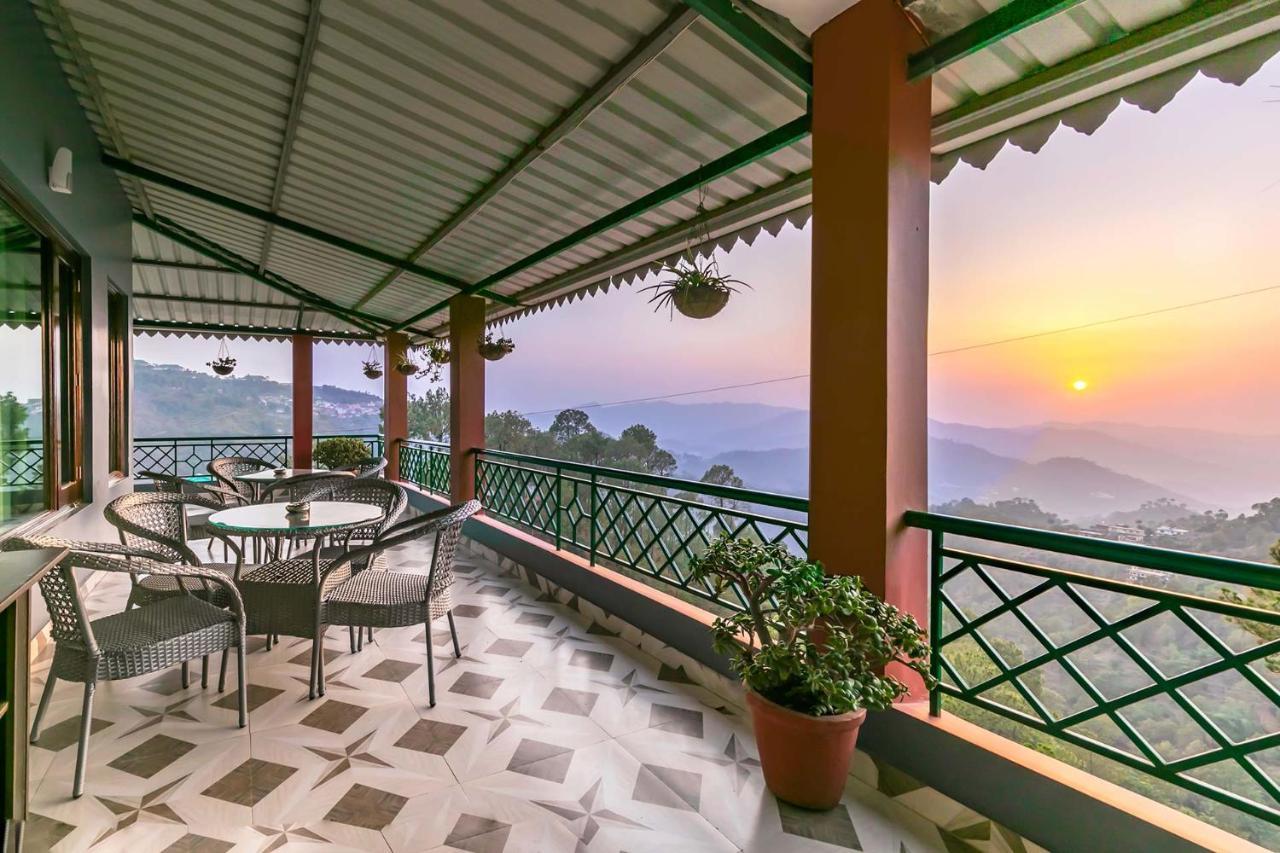 Stayvista At Cecil Cottages With Barbeque, Hill View Kasauli Eksteriør bilde
